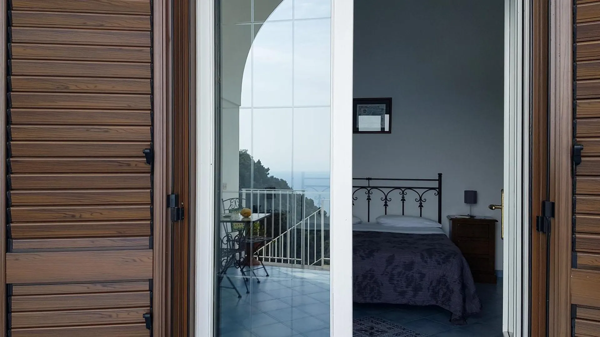 Al Poggio Antico Aparthotel Amalfi 2*,